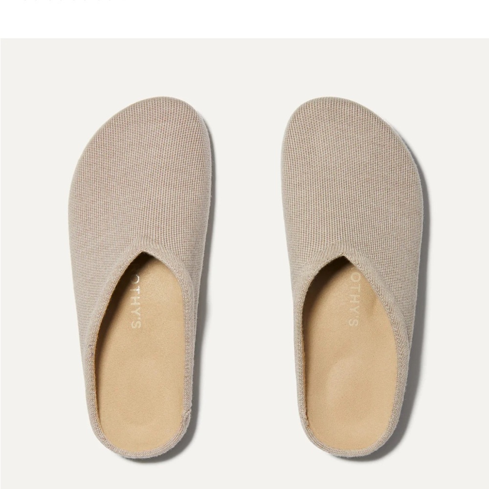 Rothy's Casual Clog Women’s size 5 (fits larger)